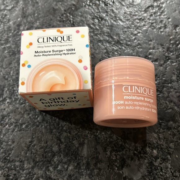 ❤️3 for$15💚CLINIQUE Moisture Surge 100H Auto-Replenishing Hydrator Moisturizer - Picture 2 of 12
